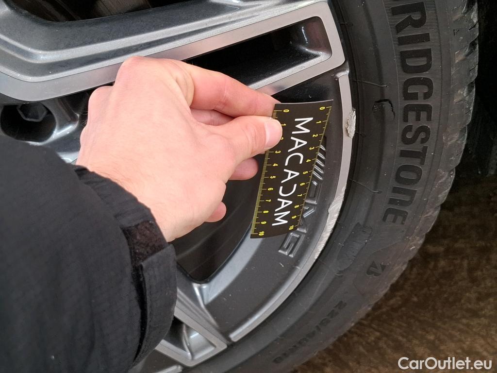  Mercedes  A-Klasse MERCEDES-BENZ Classe A Compact / 2018 / 5P / Berline A 180 AMG Line #27