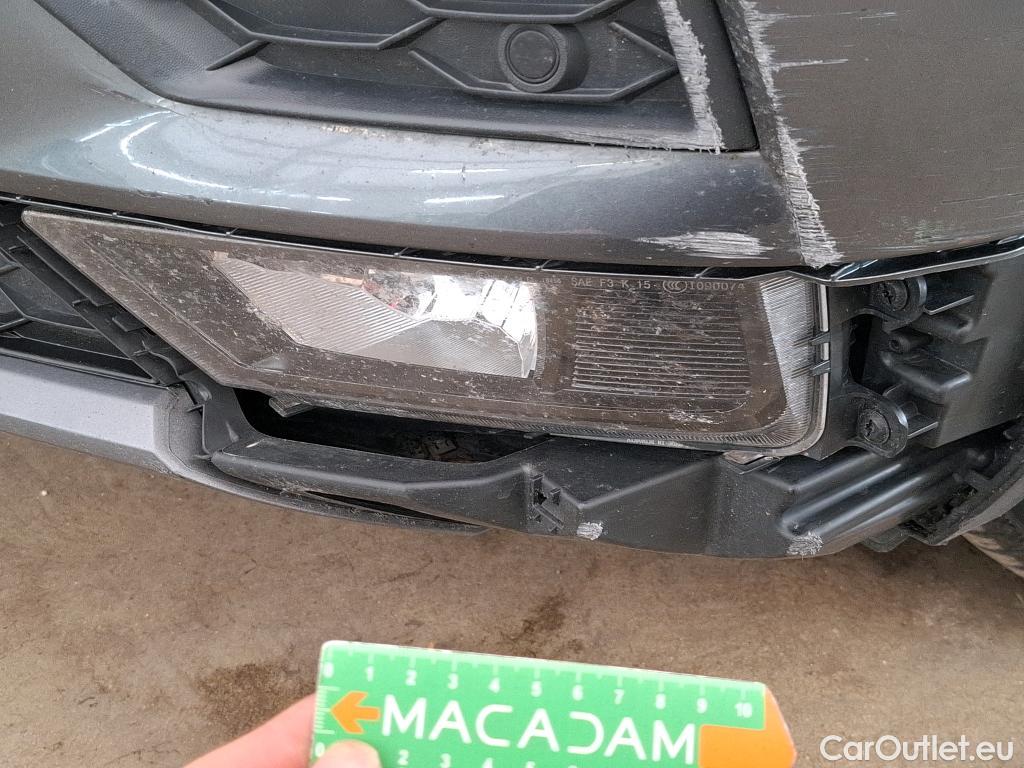  Volkswagen  Tiguan VOLKSWAGEN  5p SUV 2.0 TDI 150 DSG7 Carat #128