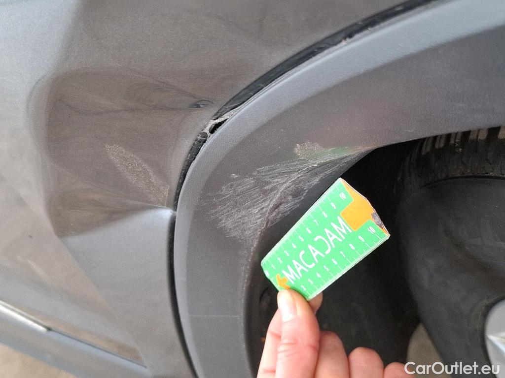  Volkswagen  Tiguan VOLKSWAGEN  5p SUV 2.0 TDI 150 DSG7 Carat #68