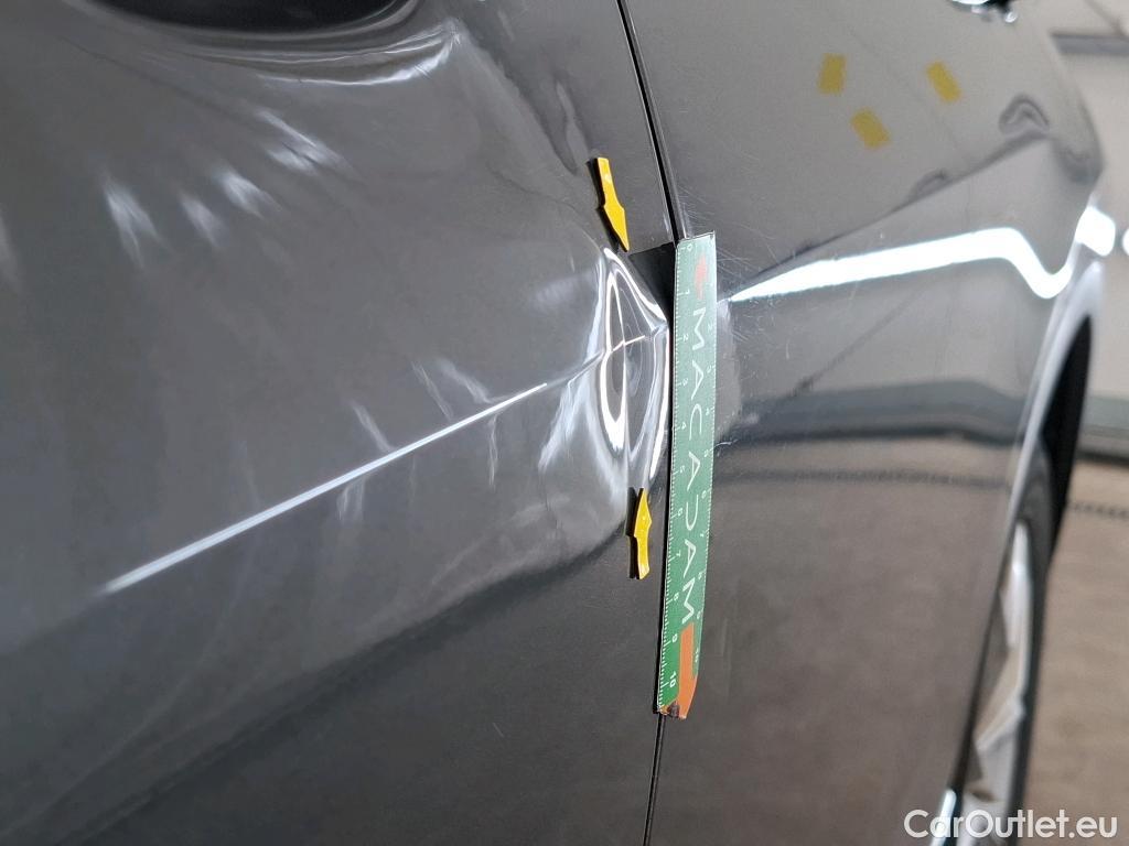  Volkswagen  Tiguan VOLKSWAGEN  5p SUV 2.0 TDI 150 DSG7 Carat #37