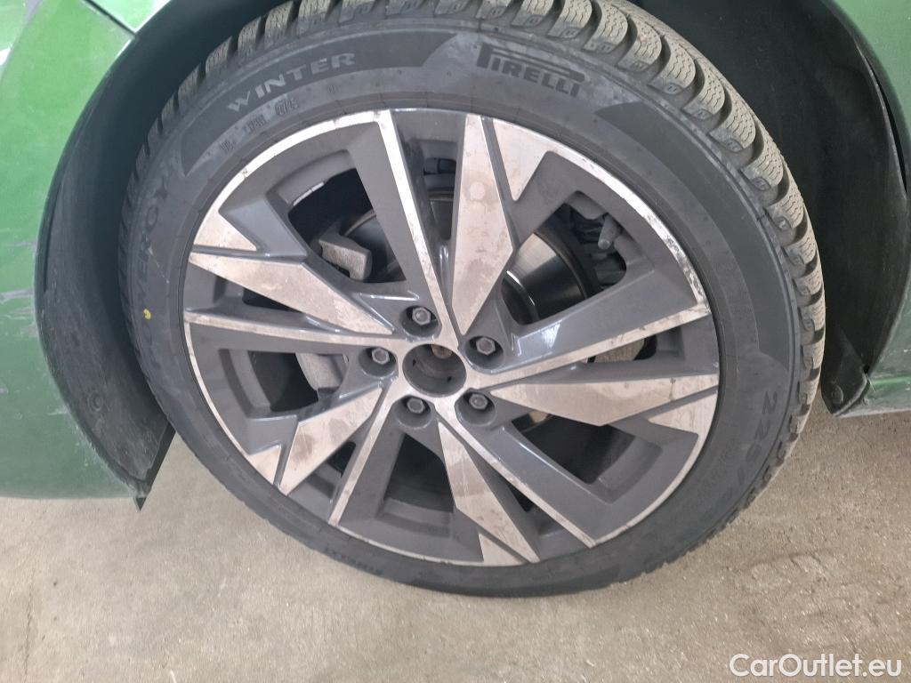  Peugeot  308  Allure 1.2 PureTech 130CV BVA8 E6d #71