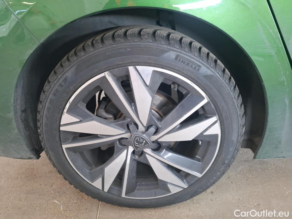  Peugeot  308  Allure 1.2 PureTech 130CV BVA8 E6d #50