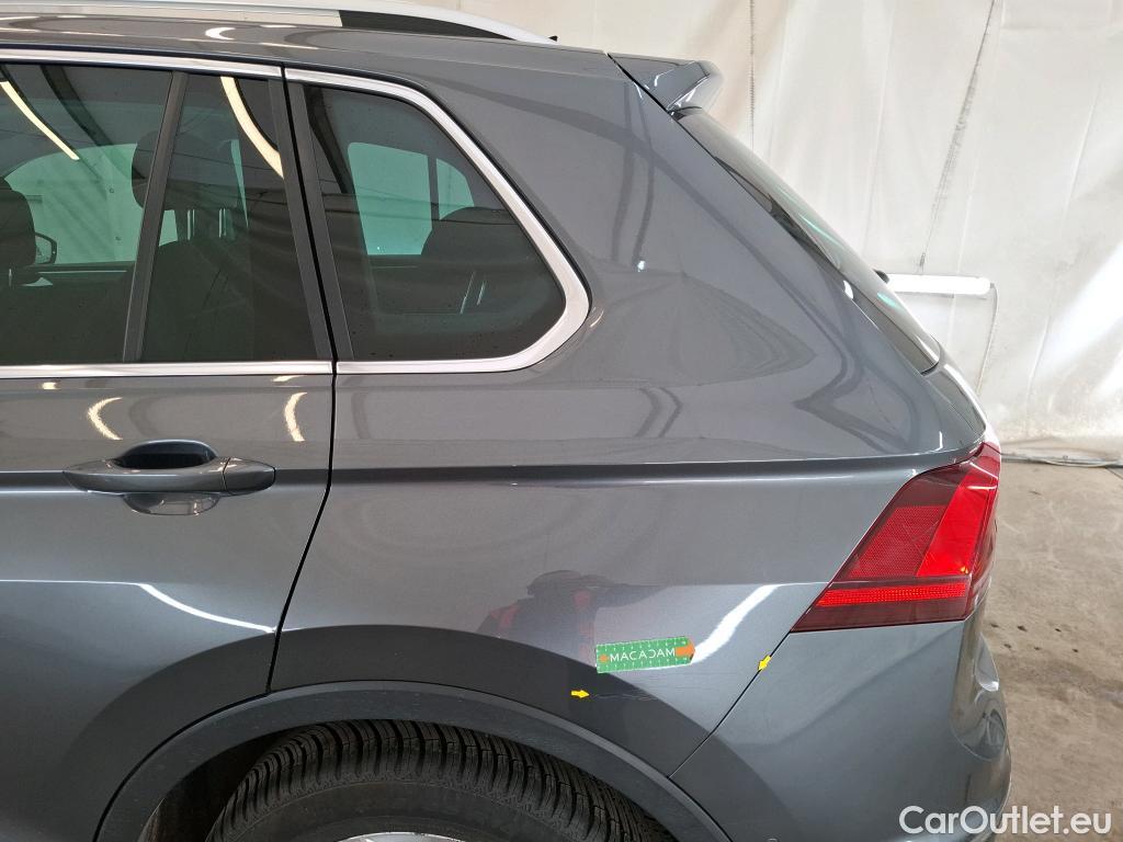  Volkswagen  Tiguan VOLKSWAGEN  5p SUV 2.0 TDI 150 DSG7 Carat #51
