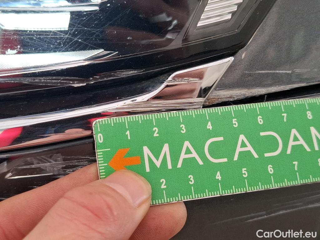  Volkswagen  Tiguan VOLKSWAGEN  5p SUV 2.0 TDI 150 DSG7 Carat #135