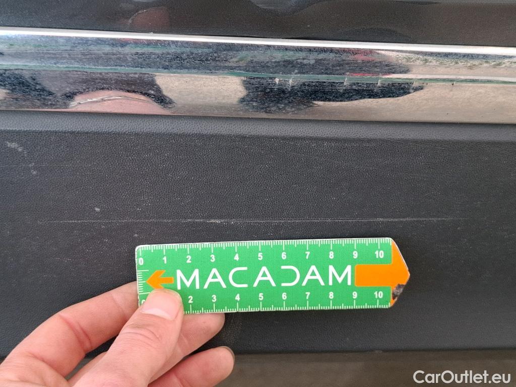  Volkswagen  Tiguan VOLKSWAGEN  5p SUV 2.0 TDI 150 DSG7 Carat #151