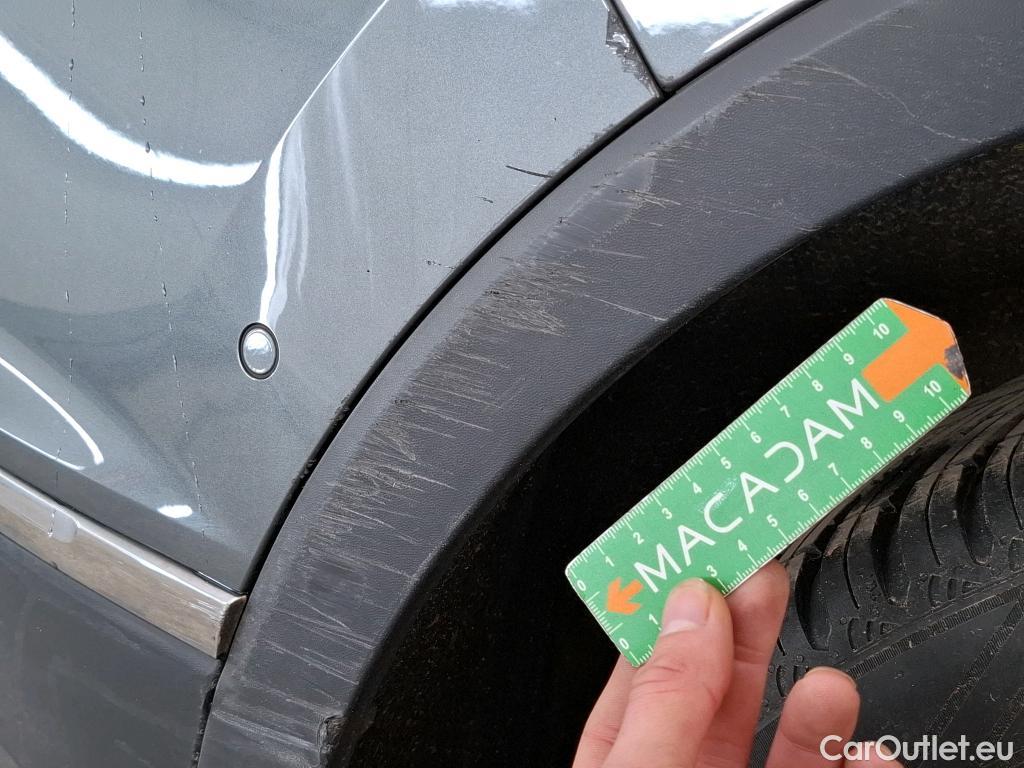  Volkswagen  Tiguan VOLKSWAGEN  5p SUV 2.0 TDI 150 DSG7 Carat #147