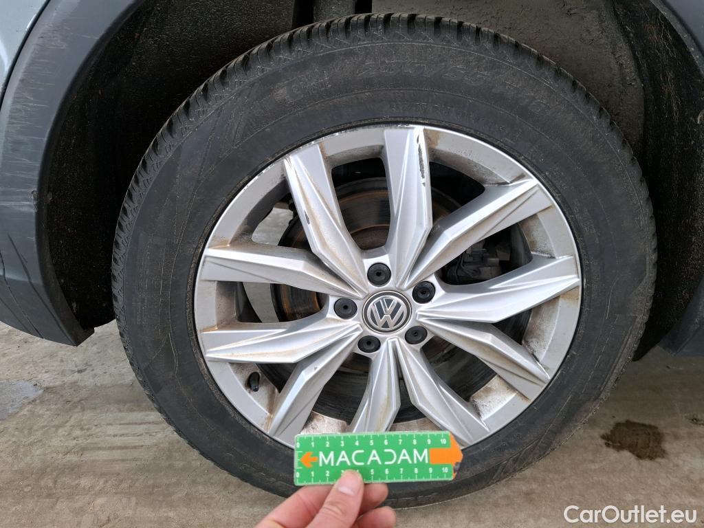  Volkswagen  Tiguan VOLKSWAGEN  5p SUV 2.0 TDI 150 DSG7 Carat #74