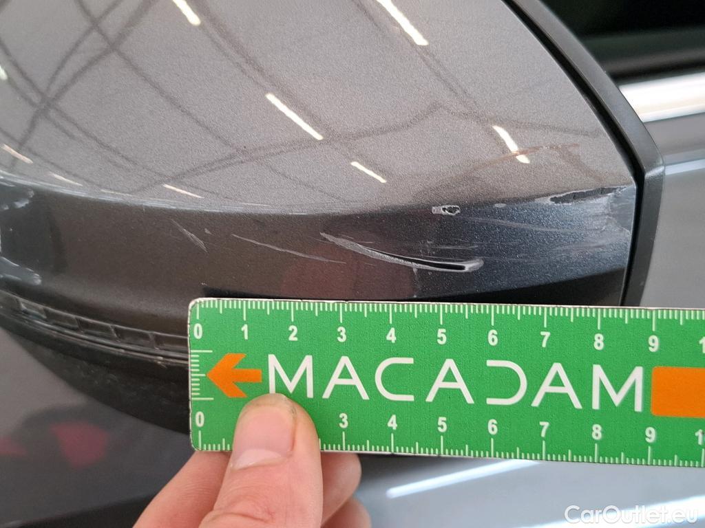  Volkswagen  Tiguan VOLKSWAGEN  5p SUV 2.0 TDI 150 DSG7 Carat #130