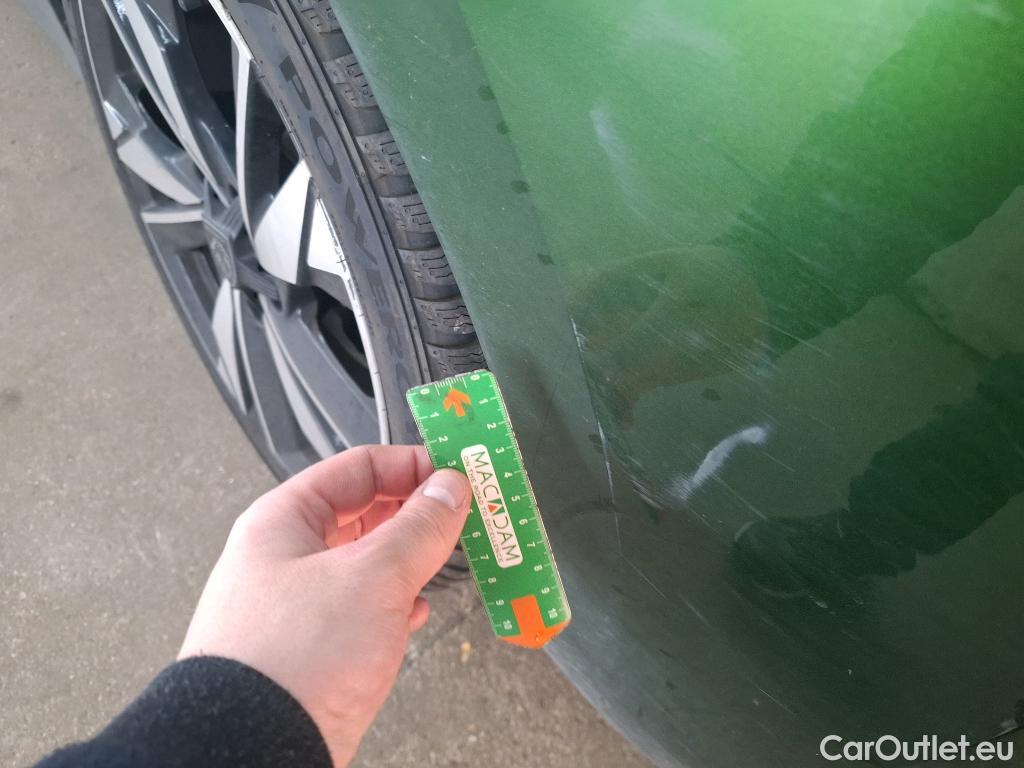  Peugeot  308  Allure 1.2 PureTech 130CV BVA8 E6d #29