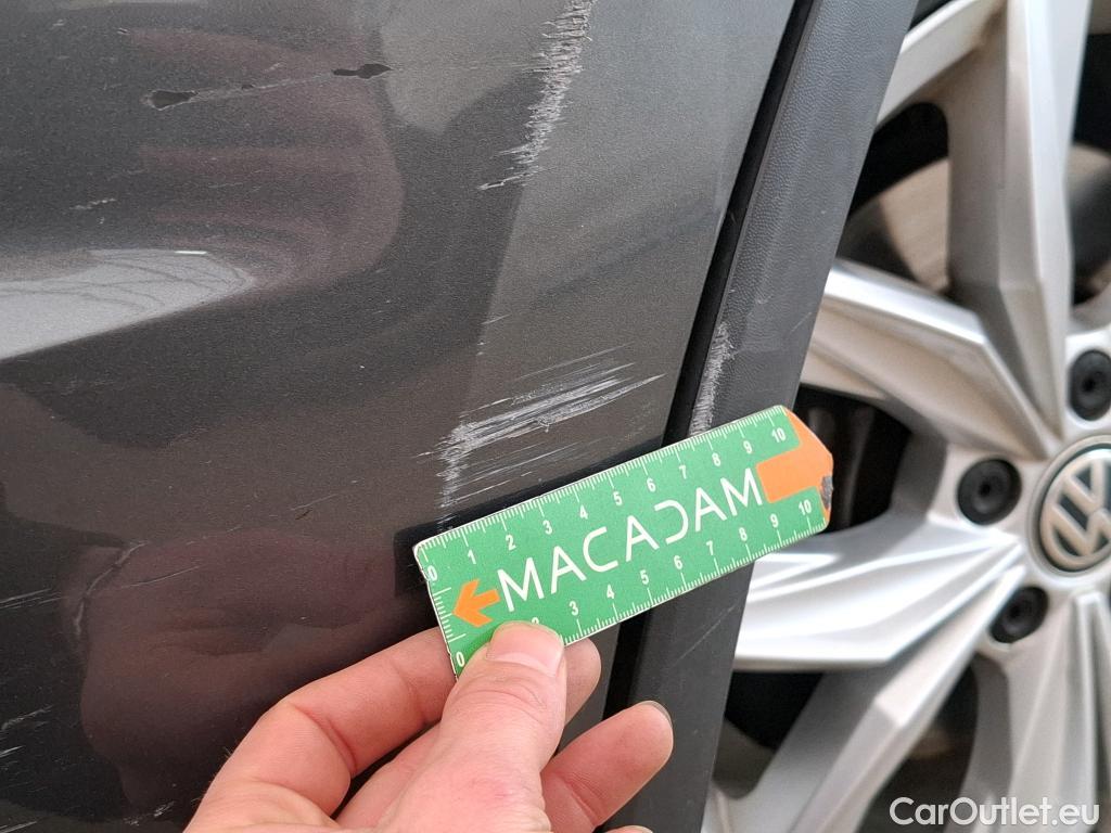  Volkswagen  Tiguan VOLKSWAGEN  5p SUV 2.0 TDI 150 DSG7 Carat #21