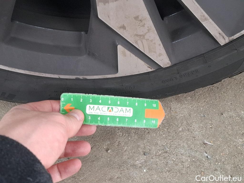  Peugeot  308  Allure 1.2 PureTech 130CV BVA8 E6d #73