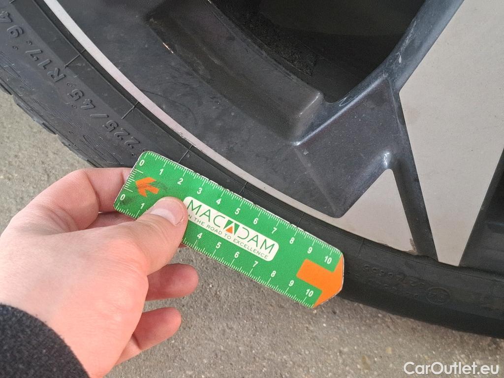  Peugeot  308  Allure 1.2 PureTech 130CV BVA8 E6d #48