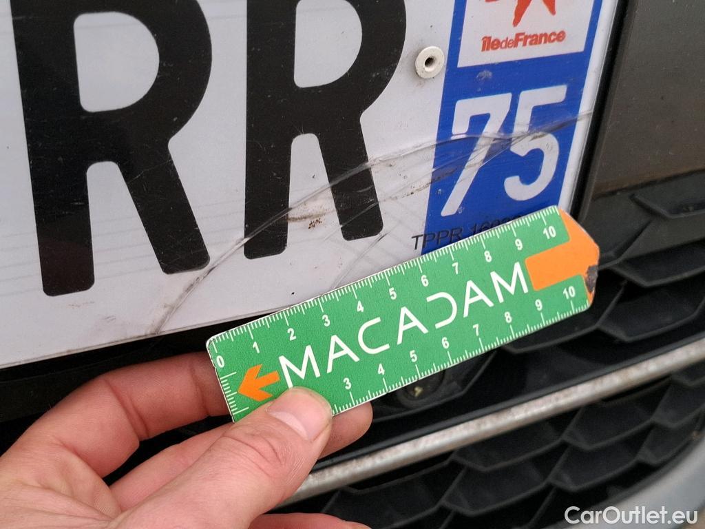  Volkswagen  Tiguan VOLKSWAGEN  5p SUV 2.0 TDI 150 DSG7 Carat #137