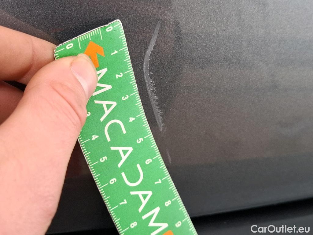  Volkswagen  Tiguan VOLKSWAGEN  5p SUV 2.0 TDI 150 DSG7 Carat #102