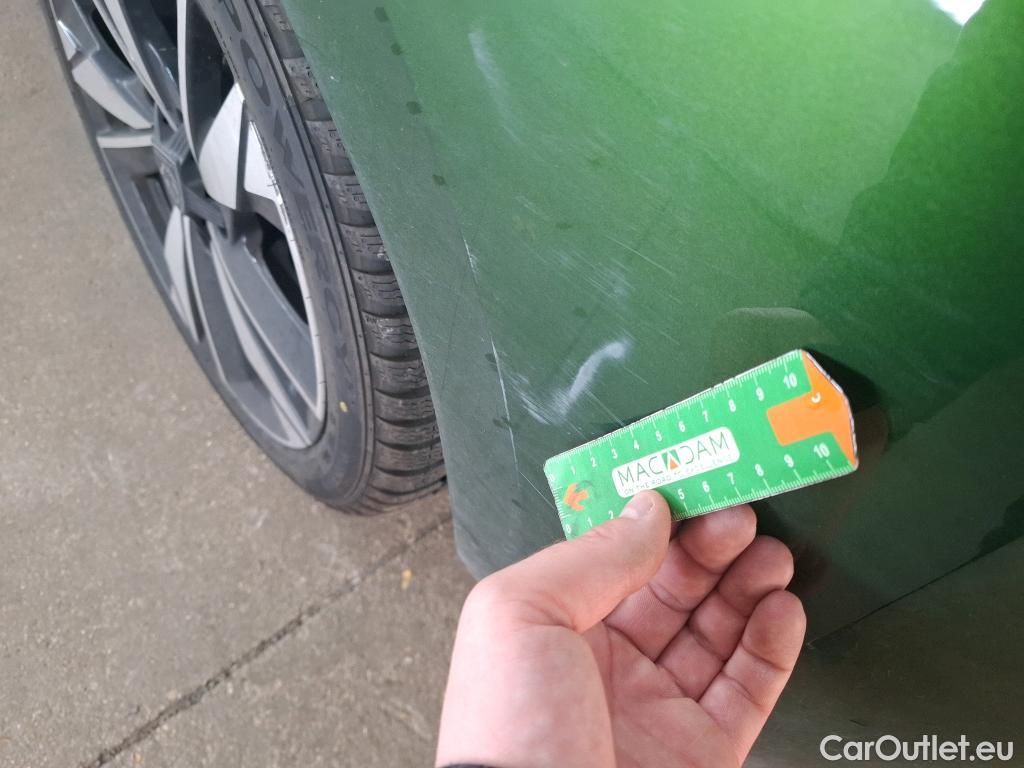  Peugeot  308  Allure 1.2 PureTech 130CV BVA8 E6d #30