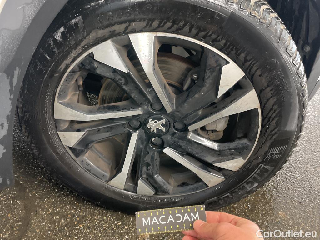  Peugeot  2008  Allure Pack 1.5 HDi 130CV BVA8 E6d #5