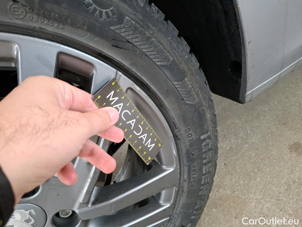  Peugeot  208  Active Business 1.5 HDi 100CV BVM6 E6d #19