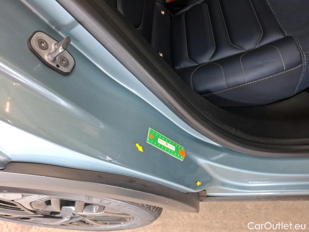  Citroen  C4  Berline Shine 1.2 PureTech 130CV BVA8 E6d #5