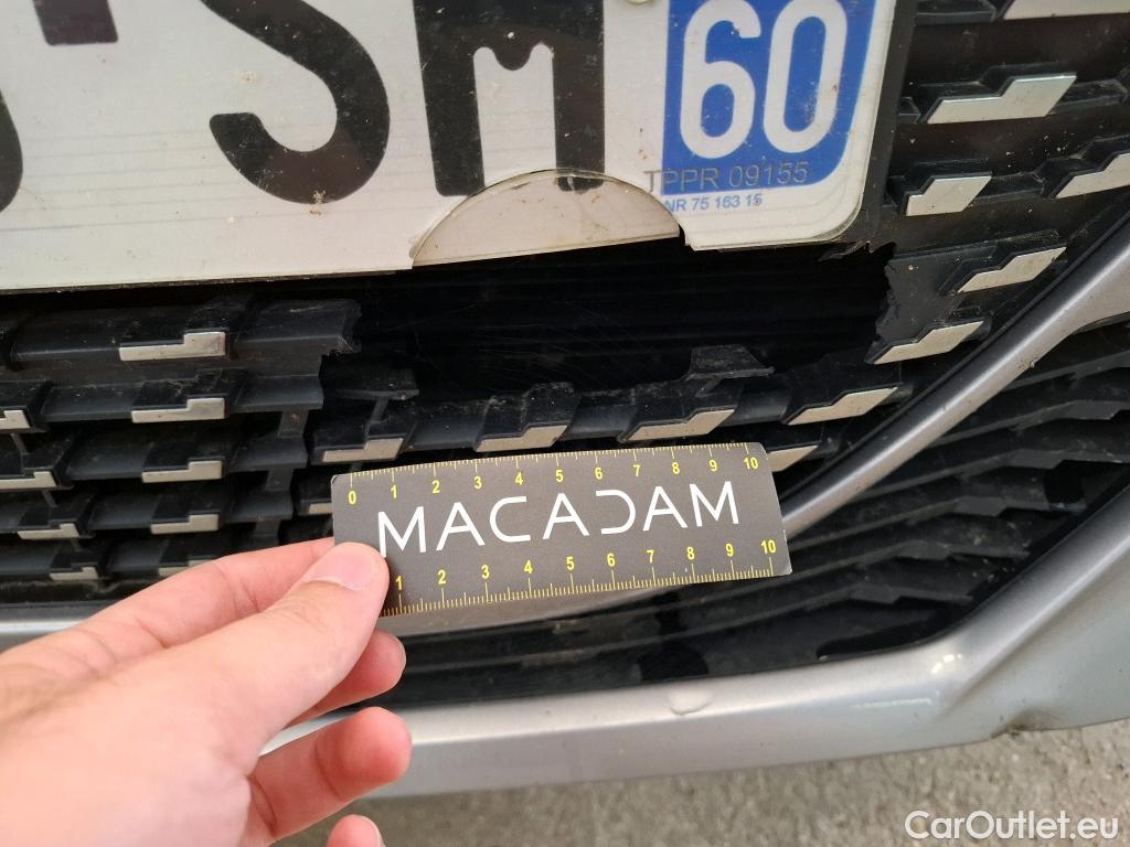  Peugeot  208  Active Business 1.5 HDi 100CV BVM6 E6d #15