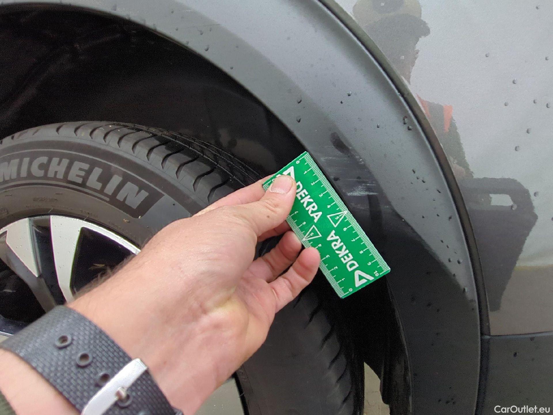  Peugeot  2008  Allure Business 1.5 HDi 110CV BVM6 E6d #3