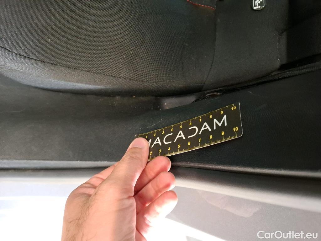  Peugeot  208  Active Business 1.5 HDi 100CV BVM6 E6d #33