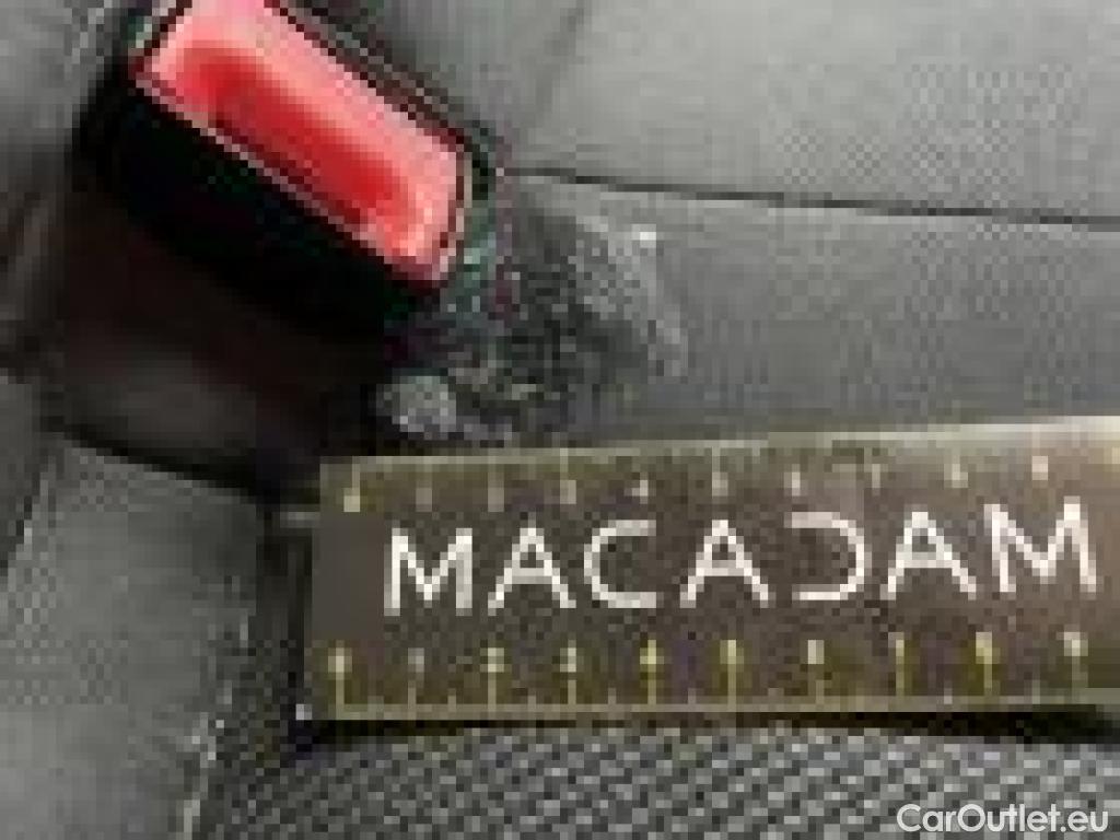  Audi  A3 AUDI  Sportback / 2016 / 5P / Berline 30 TFSI S TRONIC BUSINESS LINE #1