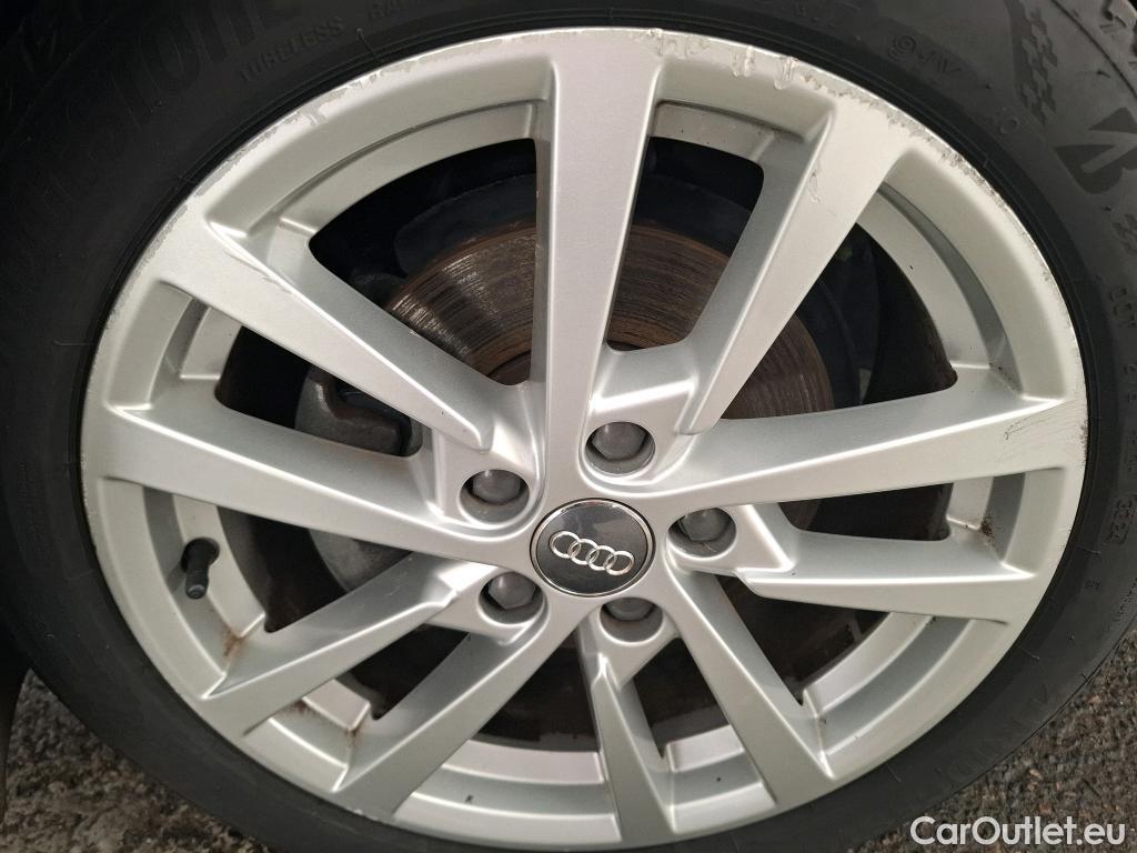  Audi  A3 AUDI  Sportback / 2016 / 5P / Berline 30 TFSI S TRONIC BUSINESS LINE #29