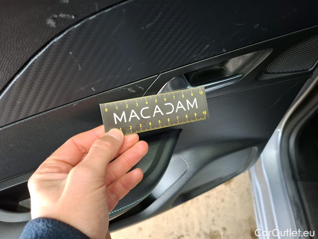  Peugeot  2008  Allure Pack 1.5 HDi 130CV BVA8 E6d #12