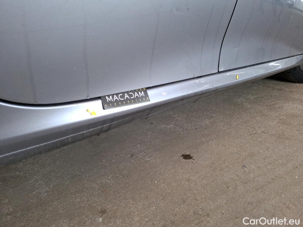  Peugeot  208  Active Business 1.5 HDi 100CV BVM6 E6d #2