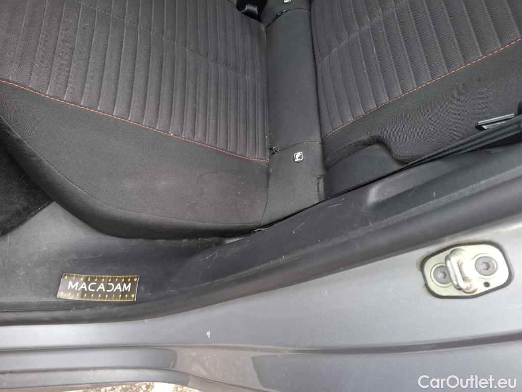  Peugeot  208  Active Business 1.5 HDi 100CV BVM6 E6d #45