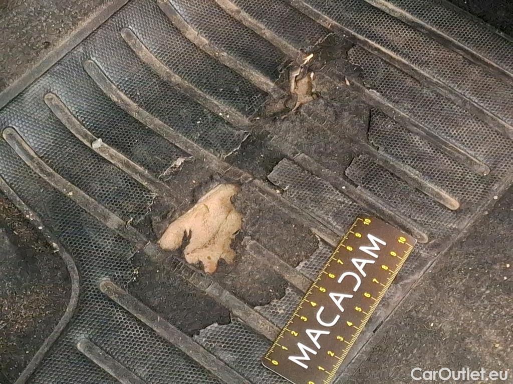  Peugeot  208  Active Business 1.5 HDi 100CV BVM6 E6d #4