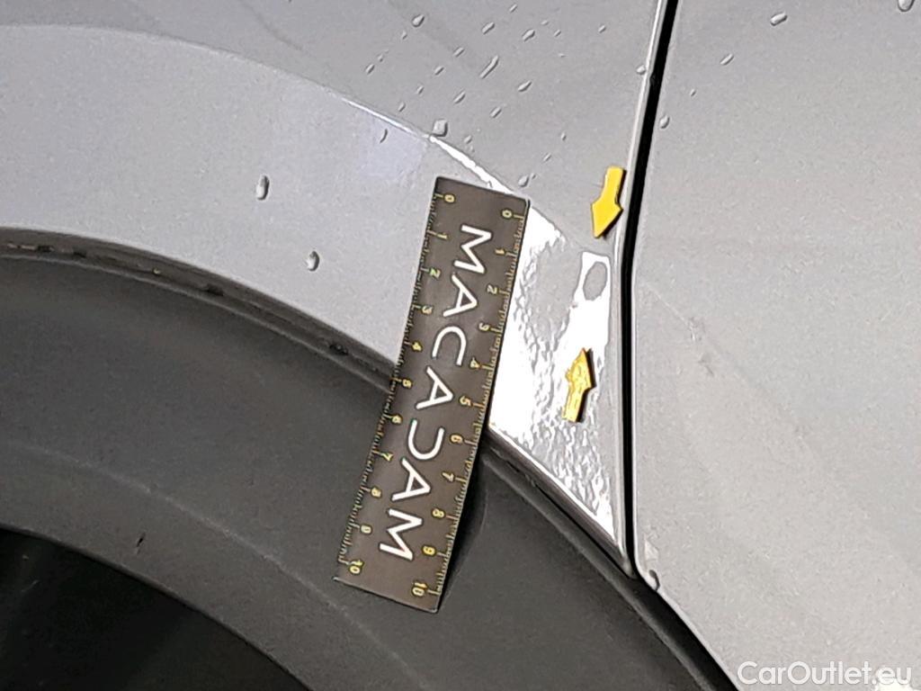  Peugeot  2008 PEUGEOT  / 2019 / 5P / Crossover BLUEHDI 110 S&S ALLURE BUSINESS #34