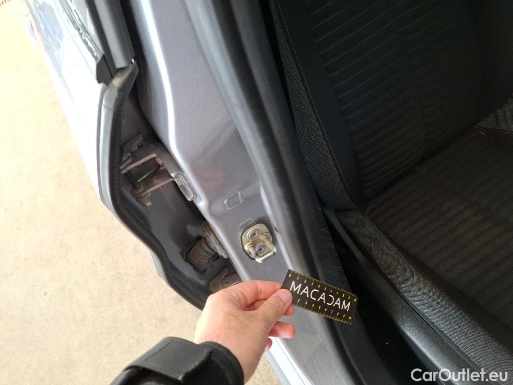  Peugeot  208  Active Business 1.5 HDi 100CV BVM6 E6d #29