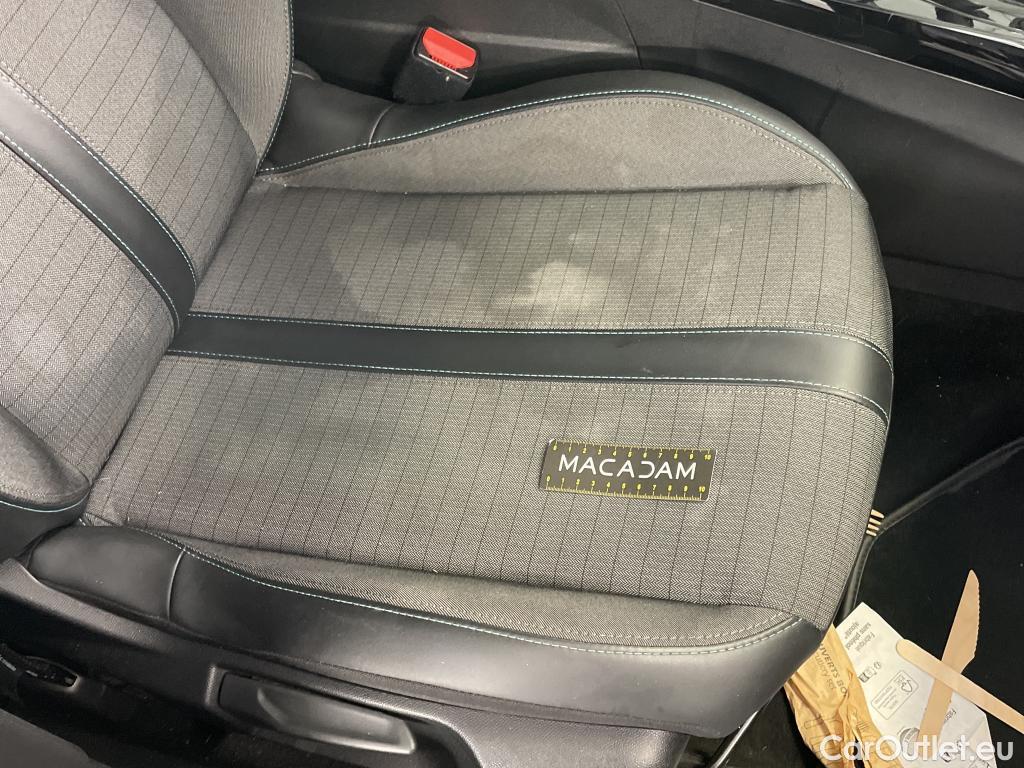  Peugeot  2008  Allure Pack 1.5 HDi 130CV BVA8 E6d #3