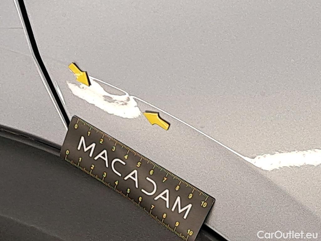  Peugeot  2008 PEUGEOT  / 2019 / 5P / Crossover BLUEHDI 110 S&S ALLURE BUSINESS #8