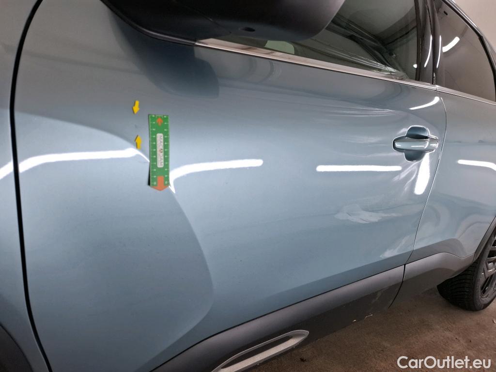  Citroen  C4  Berline Shine 1.2 PureTech 130CV BVA8 E6d #1