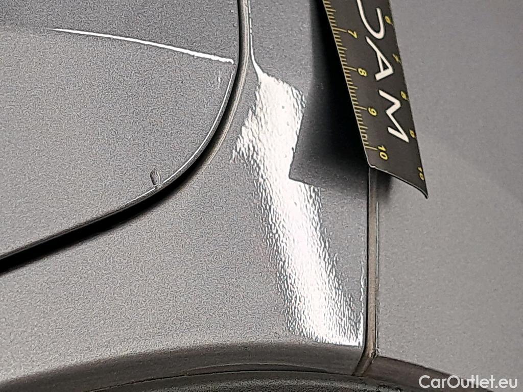  Peugeot  2008 PEUGEOT  / 2019 / 5P / Crossover BLUEHDI 110 S&S ALLURE BUSINESS #14