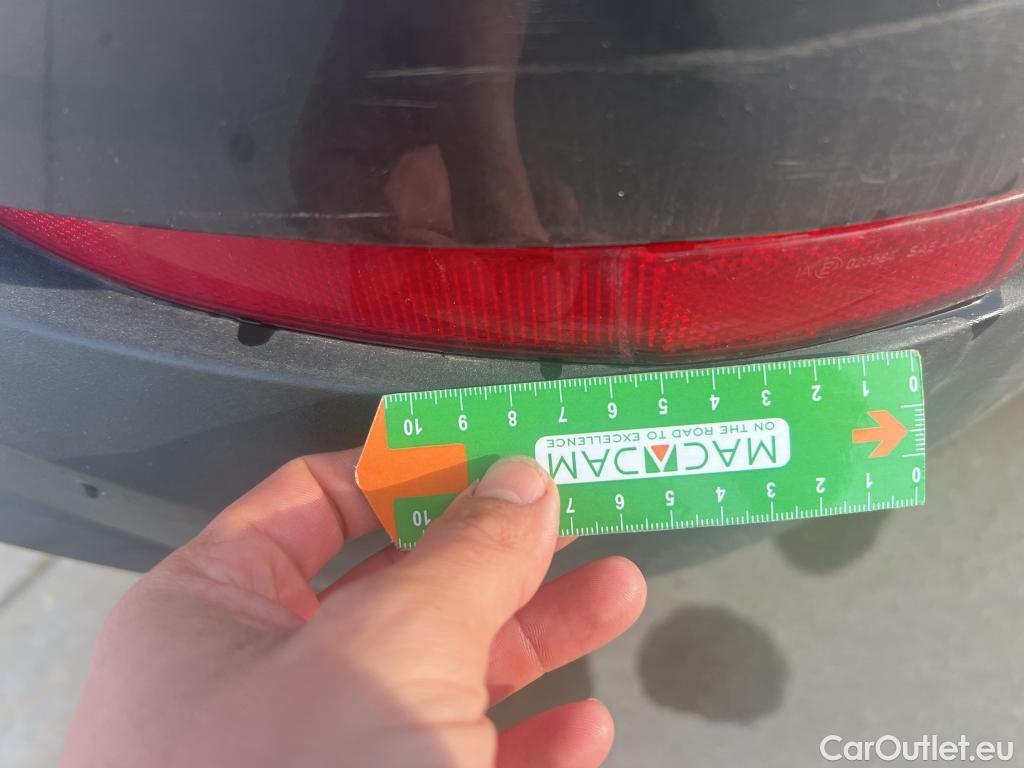  Bmw  X1 BMW  sDrive18i #36