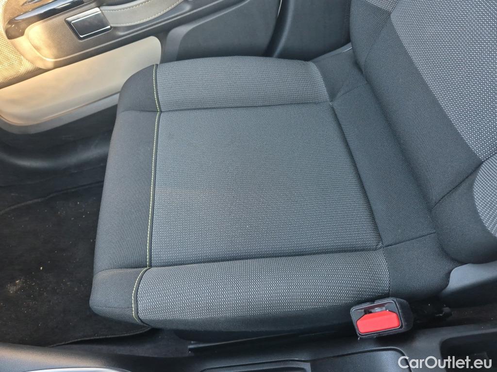  Citroen  C3 CITROEN  / 2020 / 5P / berlina con portón PureTech 81KW (110CV) S&S Feel Pack (AC2) #4