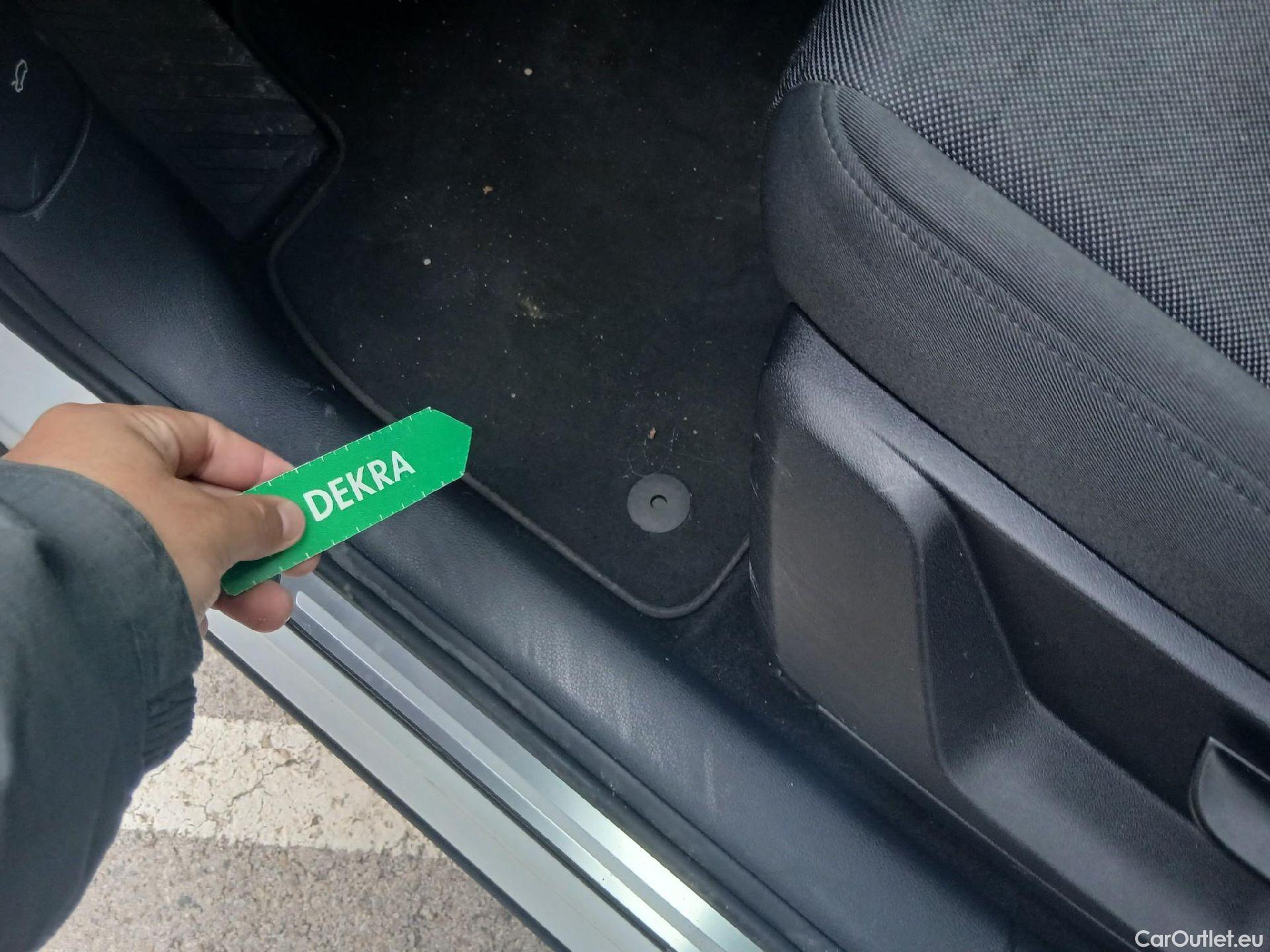  Audi  Q2 AUDI  / 2020 / 5P / todoterreno Advanced 35 TFSI 110kW (150CV) S tronic (AC) #6