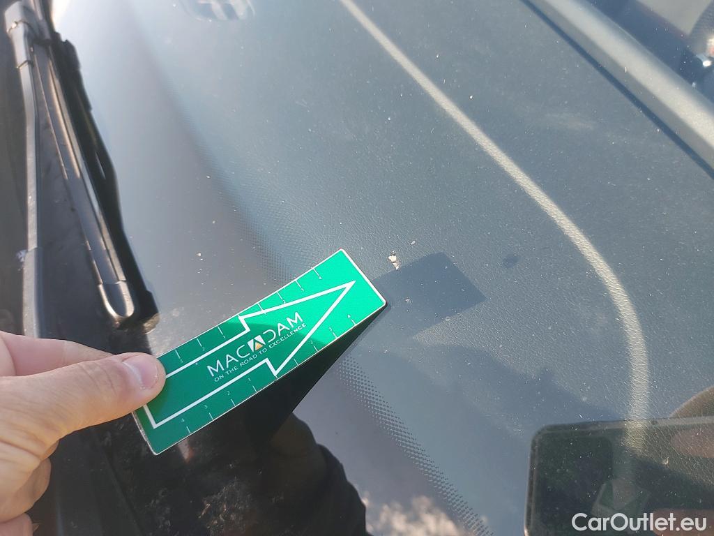  Mercedes  A-Klasse MERCEDES-BENZ Clase A / 2018 / 4P / sedán Sedán A 250 e #2