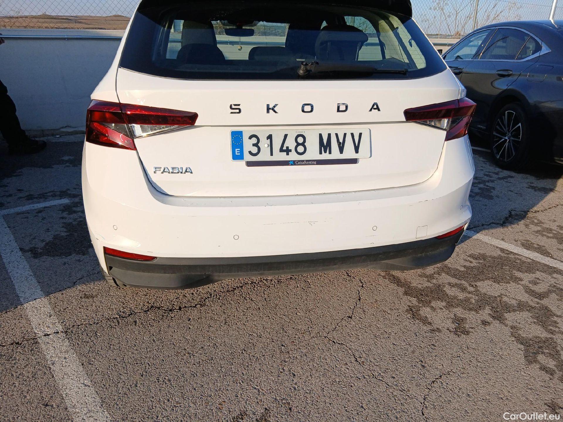  Skoda  Fabia  Essence 1.0 TSI 95CV MT5 6E #7