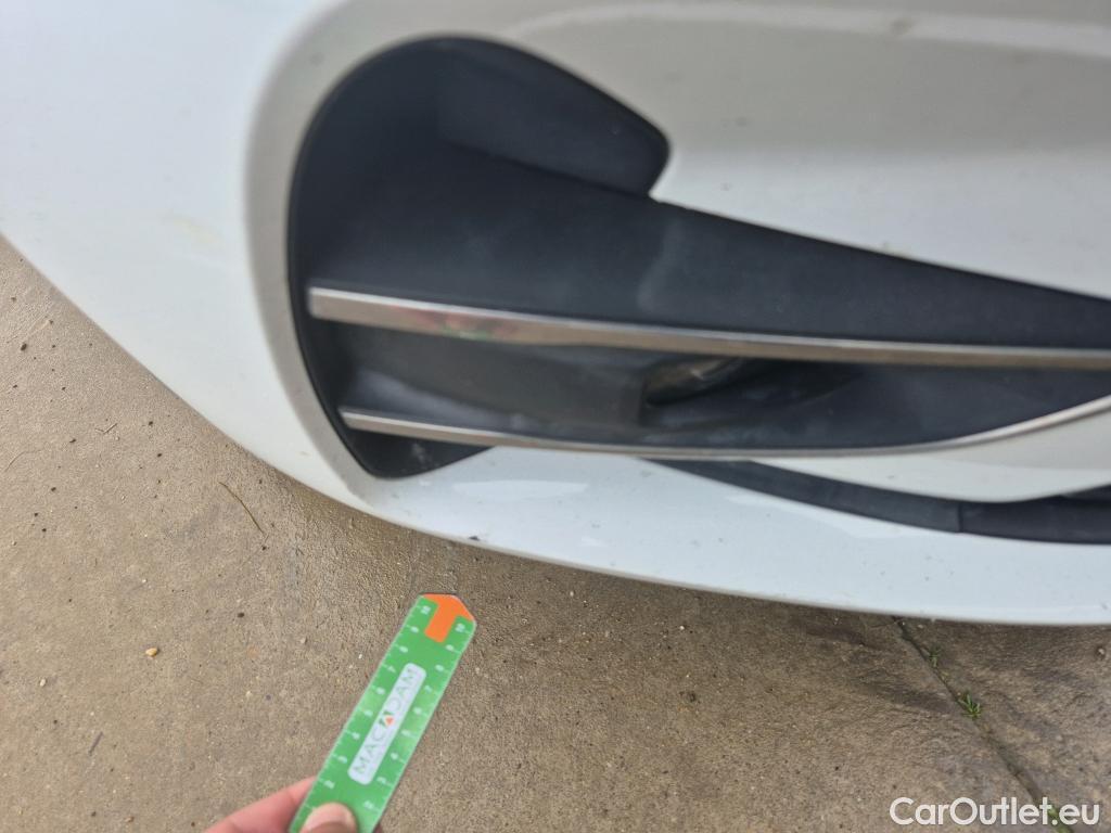  Renault  Zoe RENAULT  / 2019 / 5P / berlina con portón Life 80 kW R110 Bateria 40kWh #20