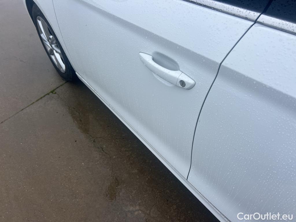  Opel  Corsa OPEL  1.2T XHL 74kW (100CV) Elegance #9