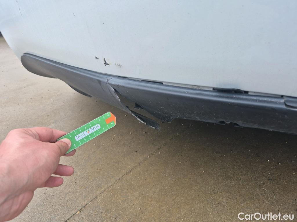  Renault  Zoe RENAULT  / 2019 / 5P / berlina con portón Life 80 kW R110 Bateria 40kWh #2