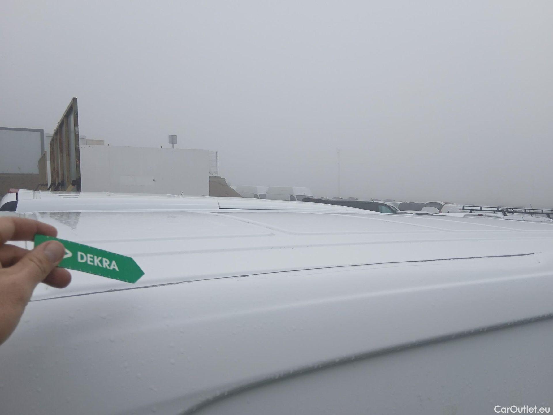  Mercedes  Vito MERCEDES-BENZ  / 2014 / 4P / furgón 114 CDI Larga #30