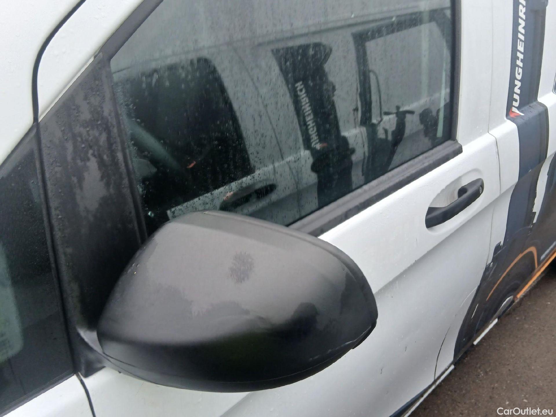  Mercedes  Vito MERCEDES-BENZ  / 2014 / 4P / furgón 114 CDI Larga #10