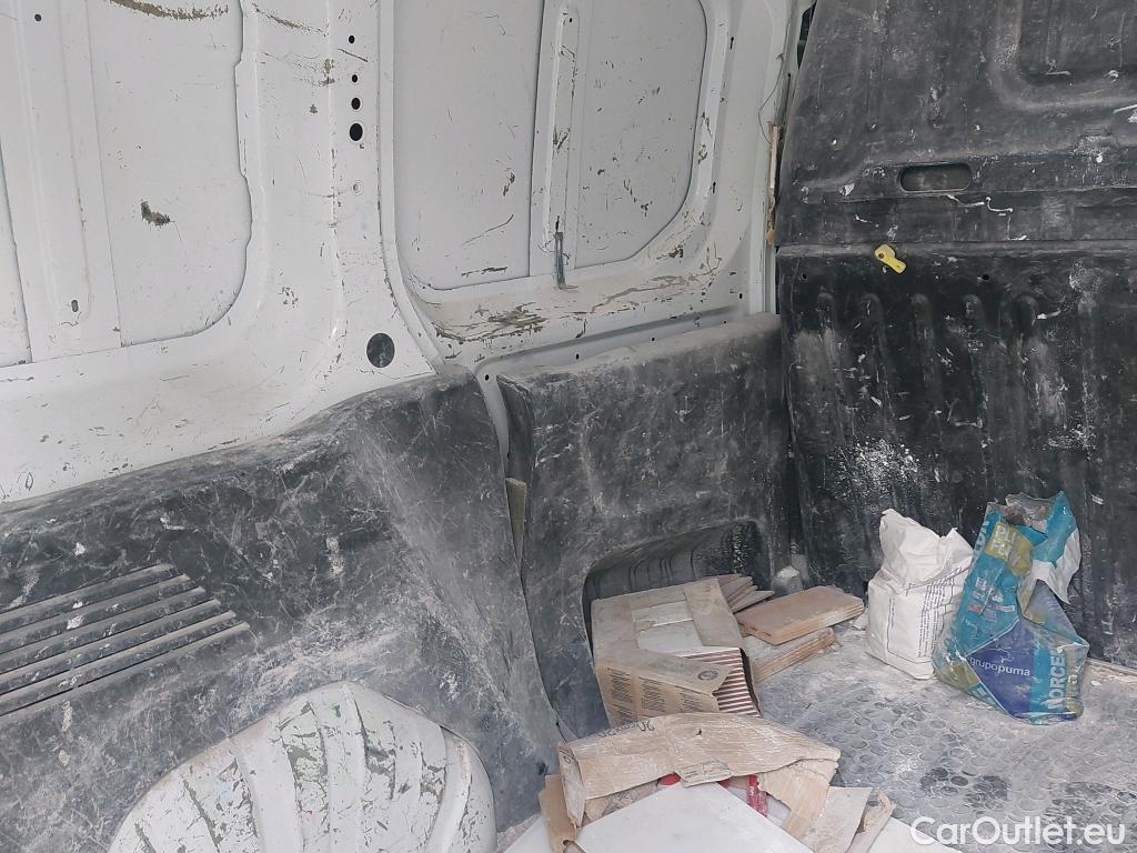  Opel  Combo OPEL  / 2018 / 3P / furgón derivado de turismo 1.5 TD 75kW (100CV) Express L H1 1000kg #37