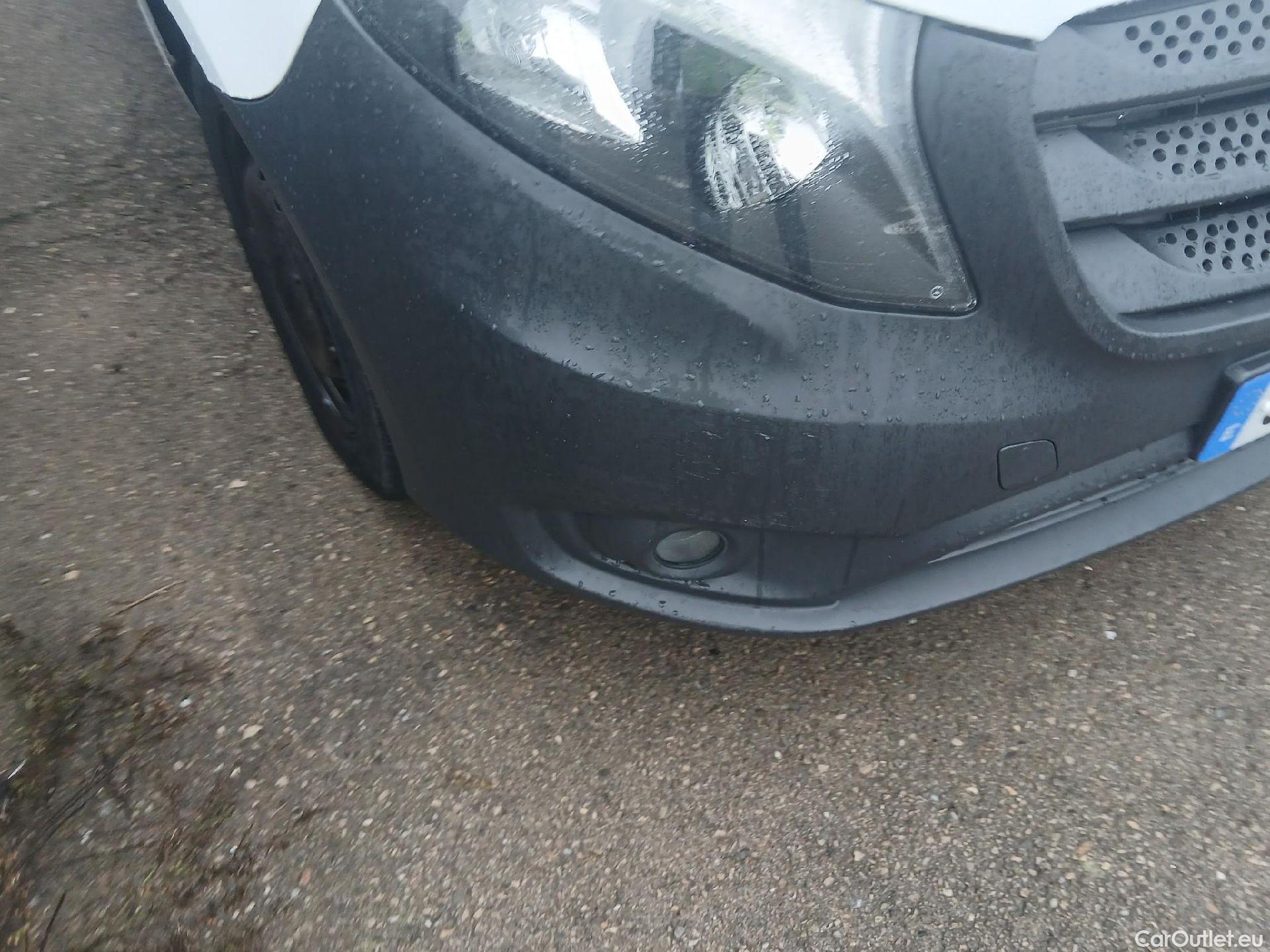  Mercedes  Vito MERCEDES-BENZ  / 2014 / 4P / furgón 114 CDI Larga #5