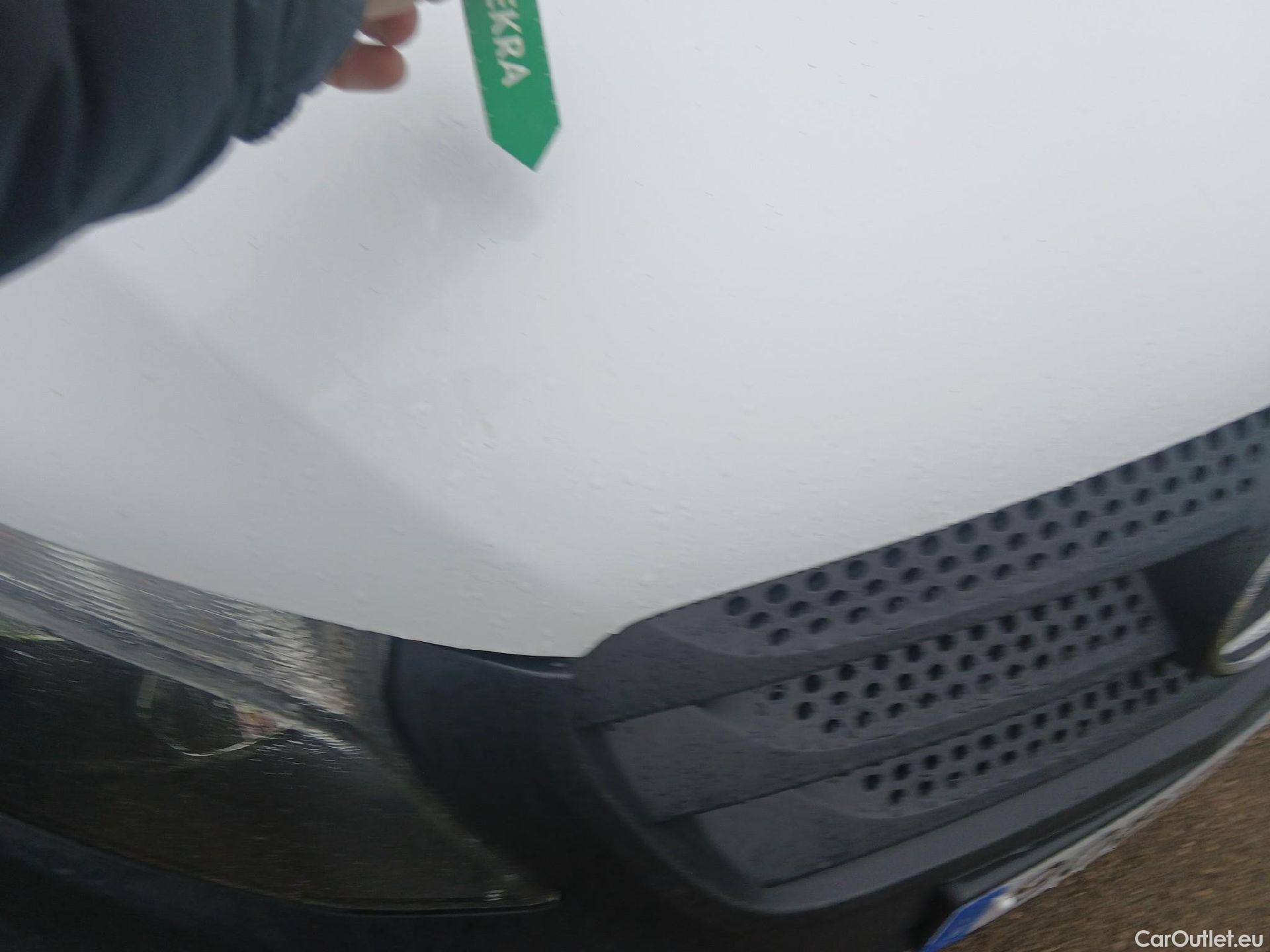  Mercedes  Vito MERCEDES-BENZ  / 2014 / 4P / furgón 114 CDI Larga #1